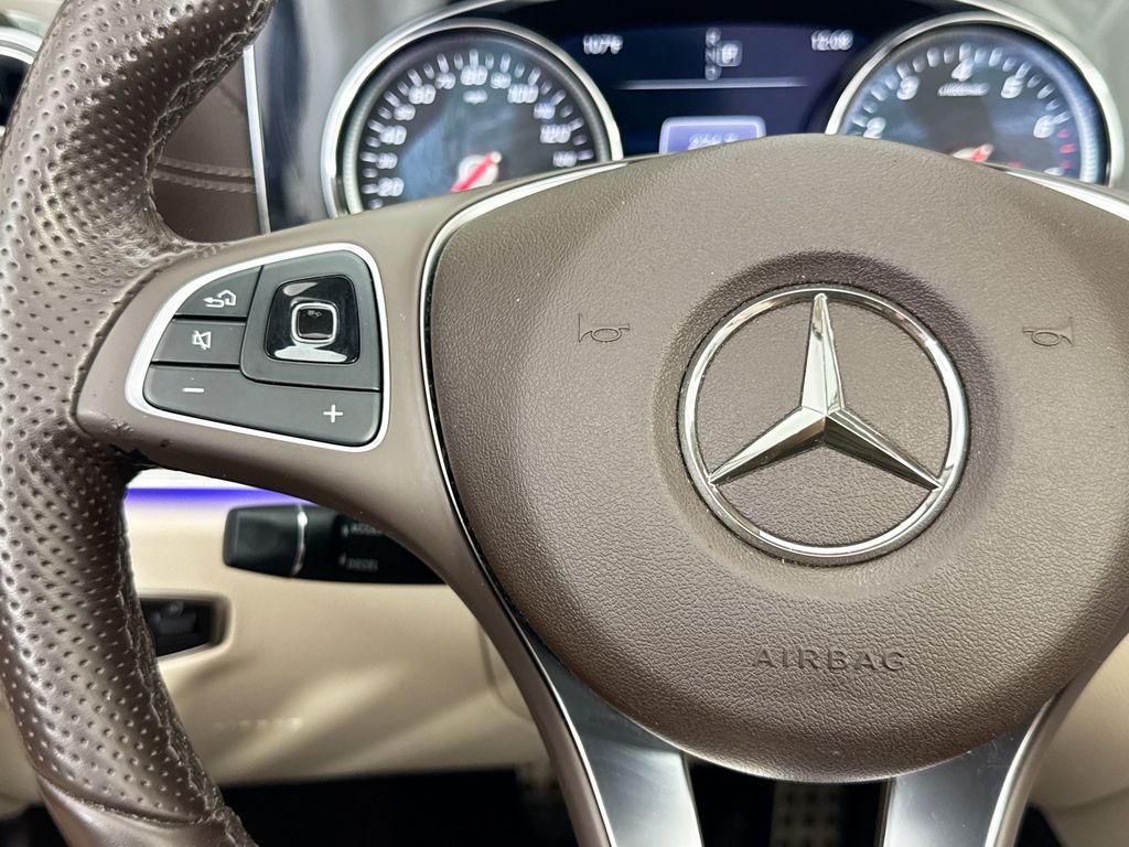 Thumbnail: 2018 Mercedes-Benz E-Class - 11