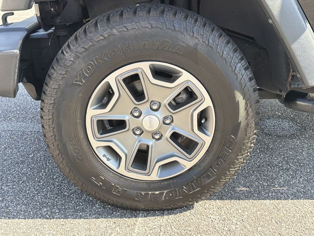 Used 2014 Jeep Wrangler SUV