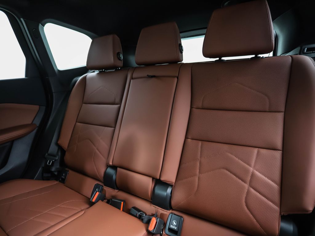 Thumbnail: 2026 BMW X1 - 23