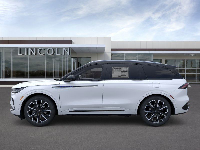 New 2026 White Platinum Clearcoat Metallic Lincoln Reserve image 3