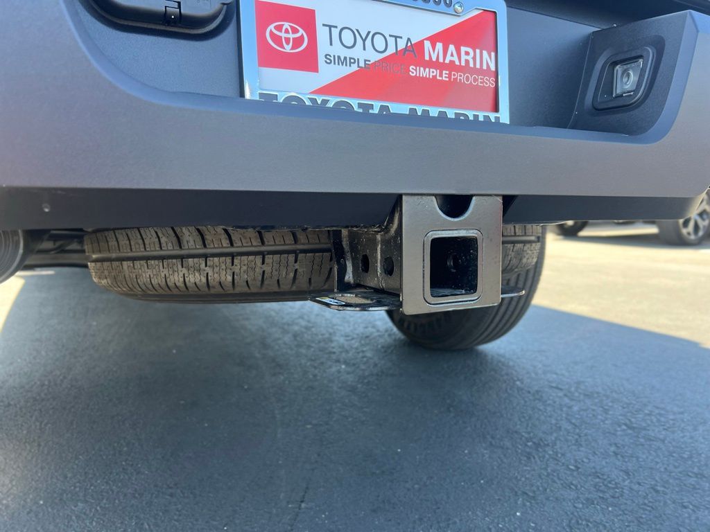 2025 Toyota Tacoma SR5 Double Cab photo 11