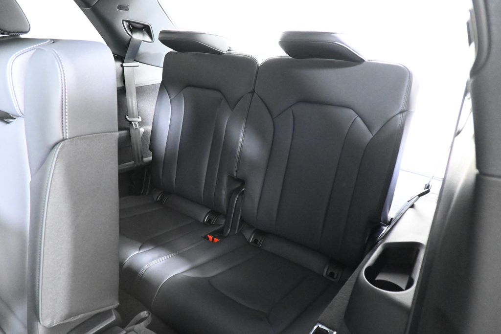 Thumbnail: 2026 Audi Q7 - 29