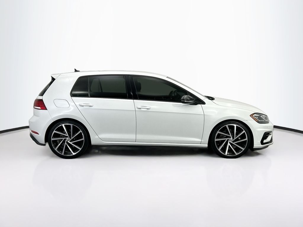 Thumbnail: 2019 Volkswagen Golf - 4