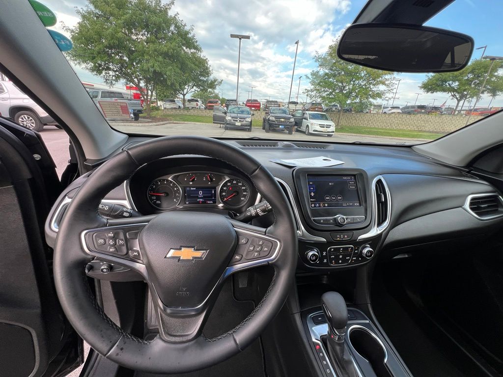 Used 2024 Chevrolet Equinox SUV