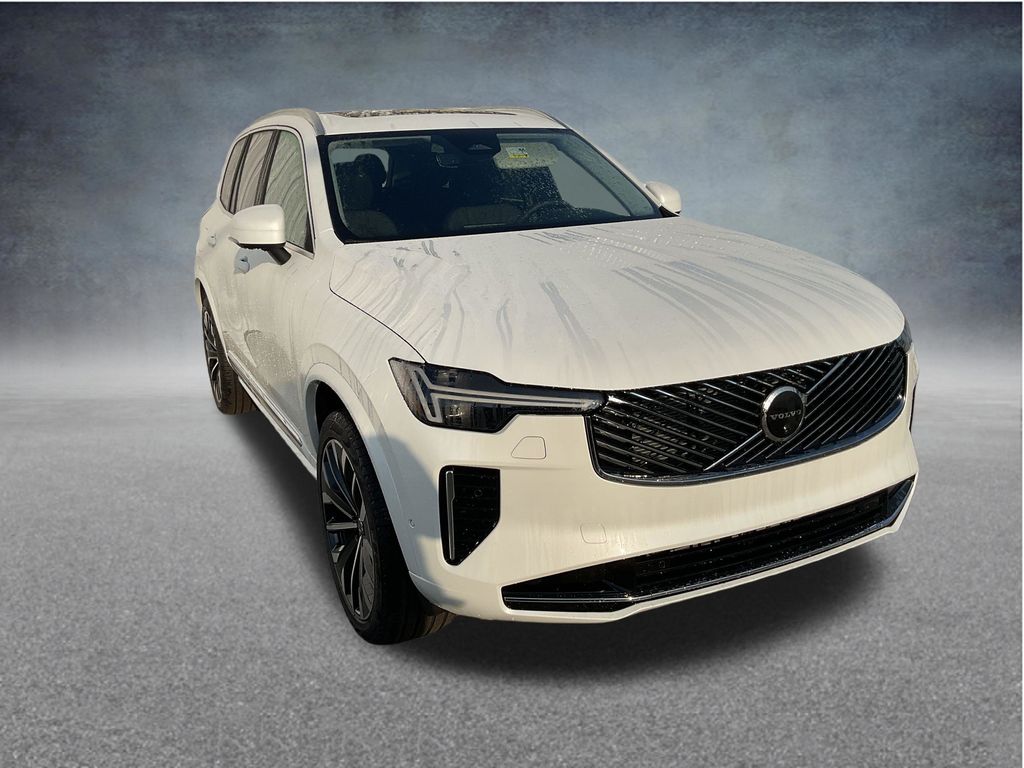 Crystal White Pearl 2026 Volvo XC90 B6 Plus 7-Passenger AWD SUV / Crossover All-Wheel Drive Automatic