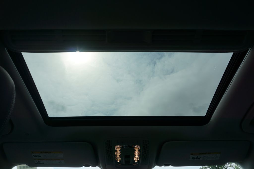 Thumbnail: 2026 Mercedes-Benz GLE - 16