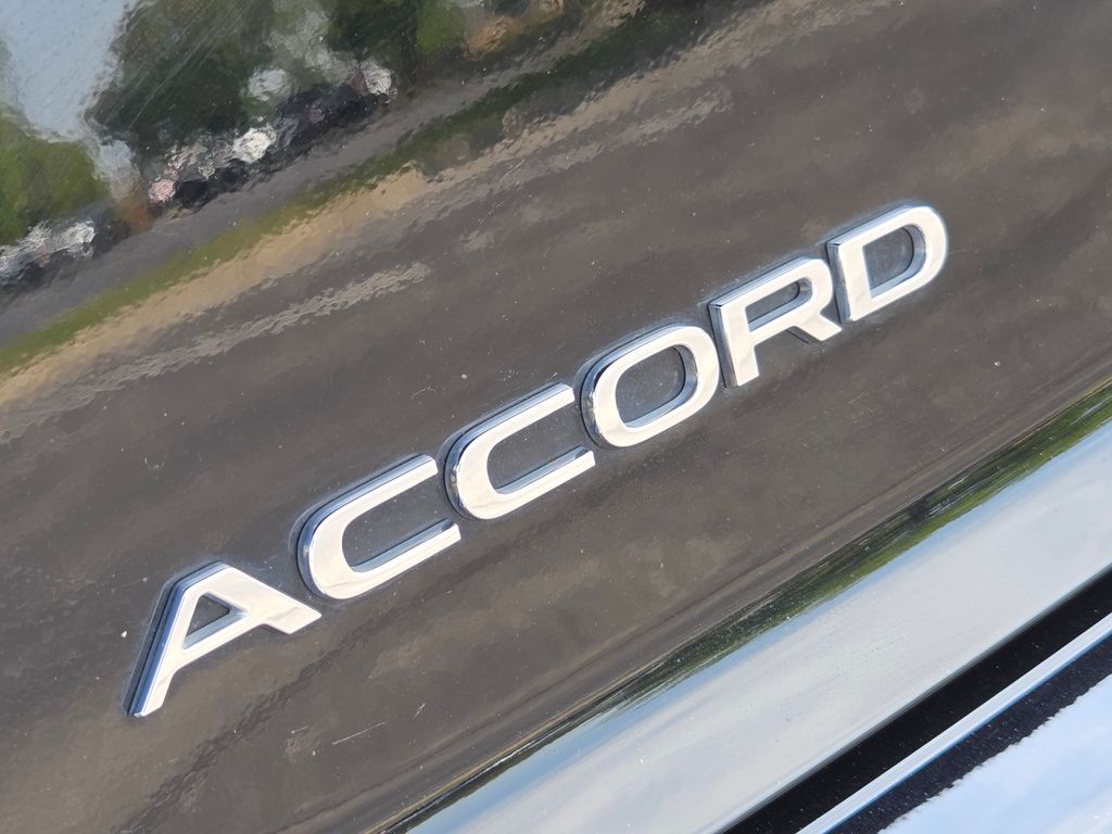 Certified Used 2025 Black Honda Sport-L image 18