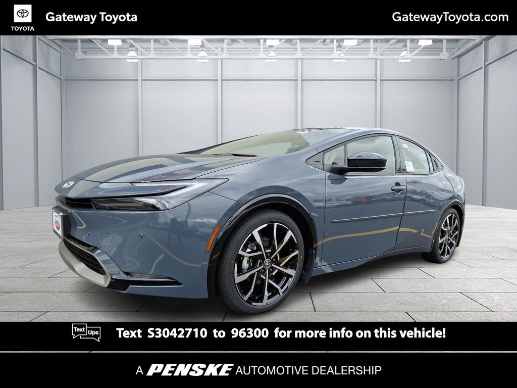 2025 Toyota Prius Plug-in -
                Toms River, NJ