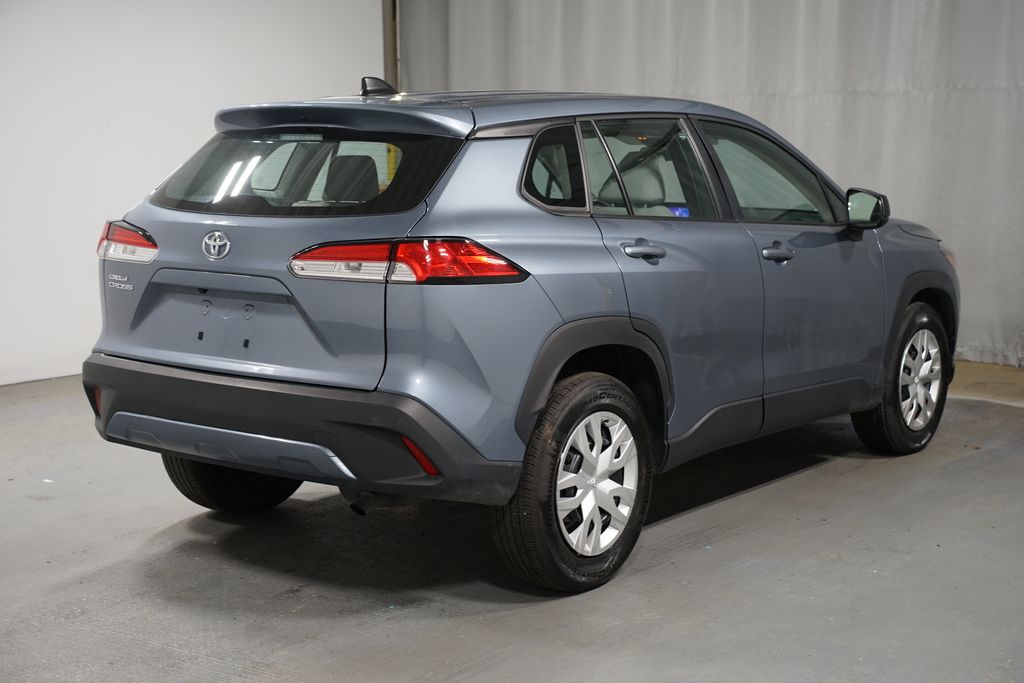 Thumbnail: 2025 Toyota Corolla Cross - 8