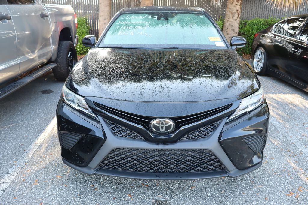 2019 Toyota Camry SE 5