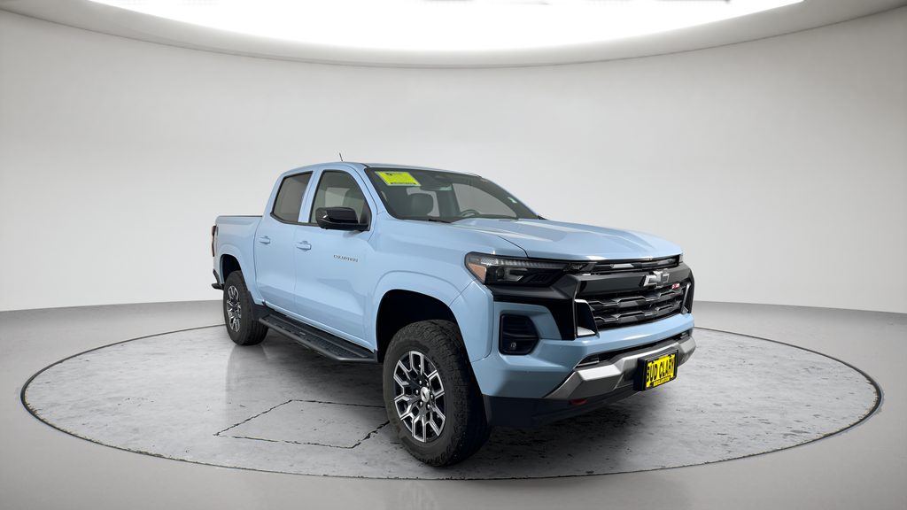Snowdrift Metallic 2025 Chevrolet Colorado Pickup Truck Four-Wheel Drive 8-Speed Automatic