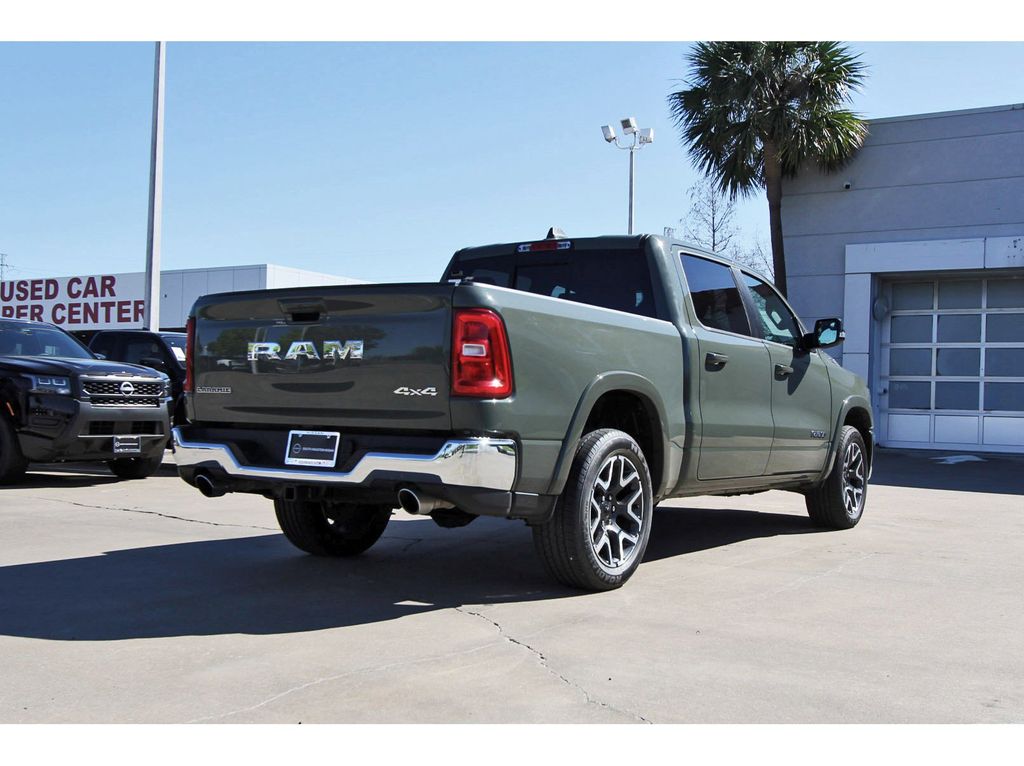 2026 Ram 1500 Laramie - 3