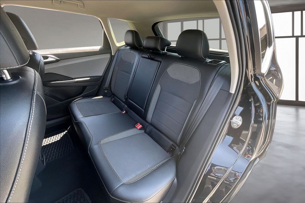 Used 2022 Volkswagen Taos SUV