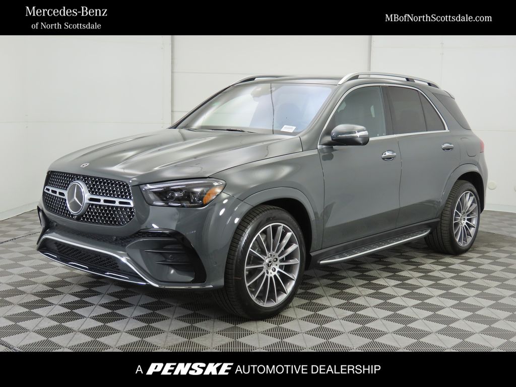 2025 Mercedes-Benz GLE 450 Hero Image