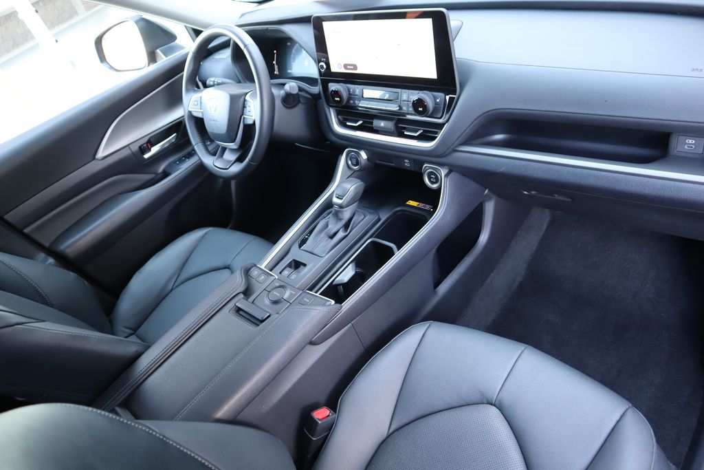 Thumbnail: 2025 Toyota Grand Highlander - 17