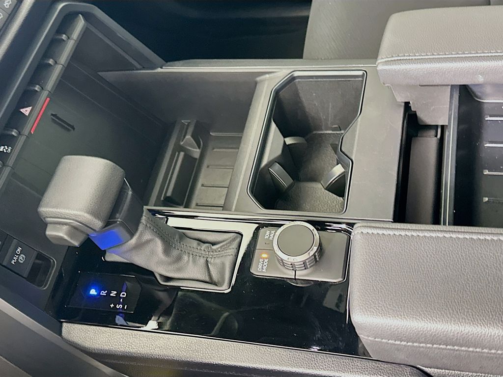 Thumbnail: 2025 Toyota Tundra - 17