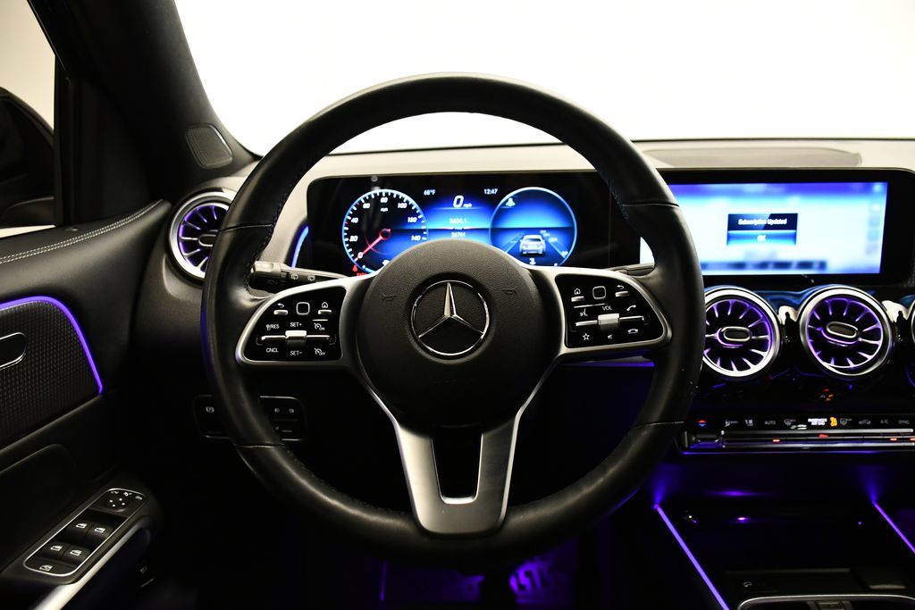 Thumbnail: 2022 Mercedes-Benz GLB - 23