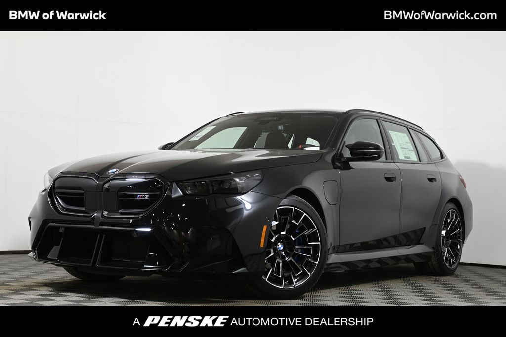 Thumbnail: 2026 BMW M5 - 1