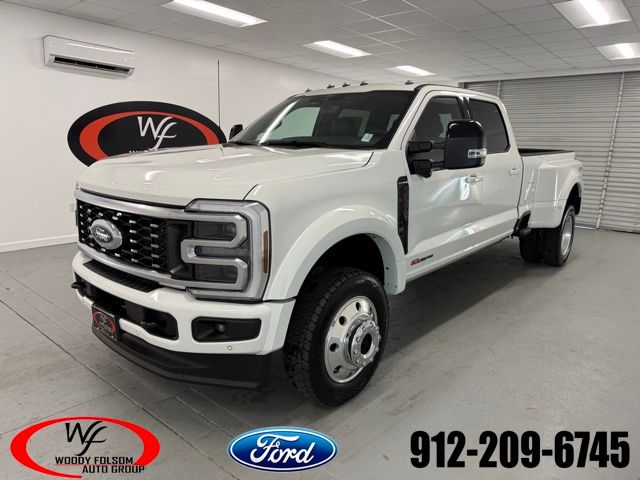 2026 Ford F-450 Super Duty Platinum Crew Cab LB DRW 4WD