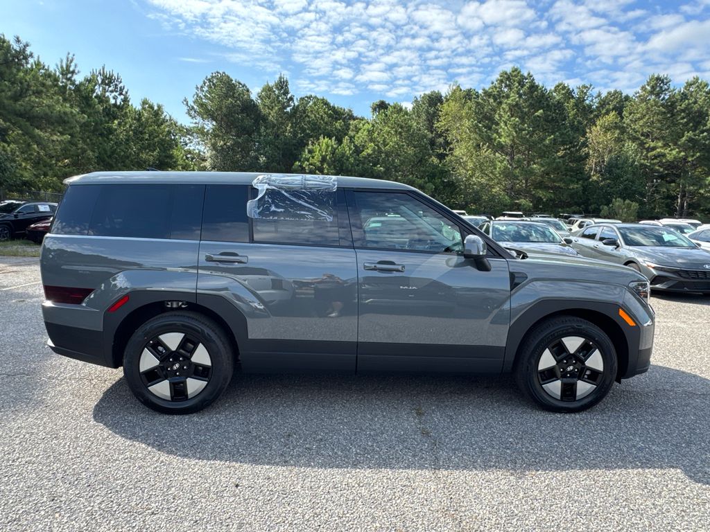 2026 Hyundai Santa Fe SE photo 4