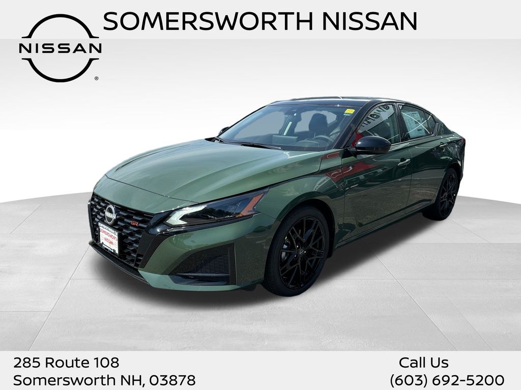 Tactical Grn/Super Black 2026 Nissan Altima Sedan Front-Wheel Drive Continuously Variable Transmission