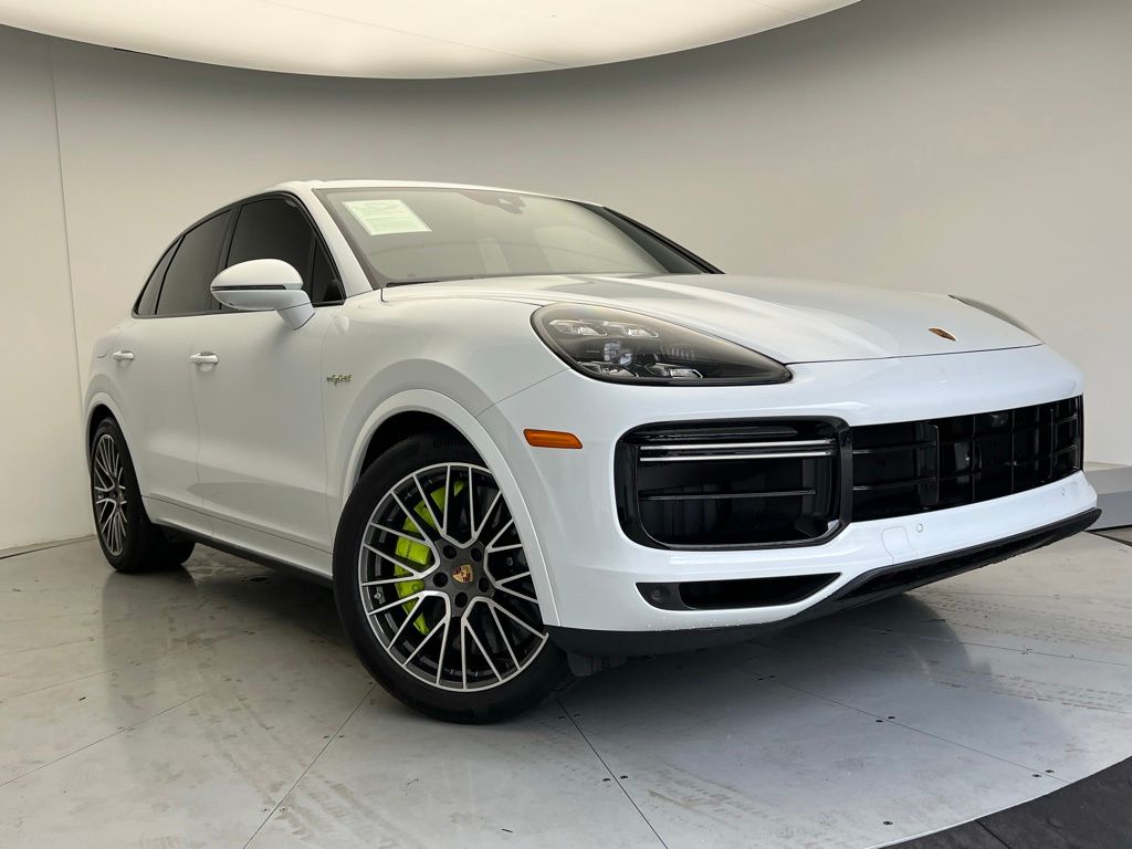 Thumbnail: 2023 Porsche Cayenne - 24
