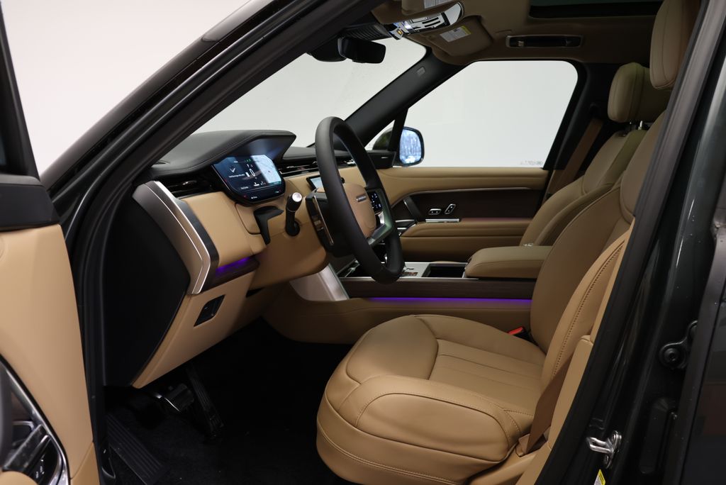 Thumbnail: 2026 Land Rover Range Rover - 30