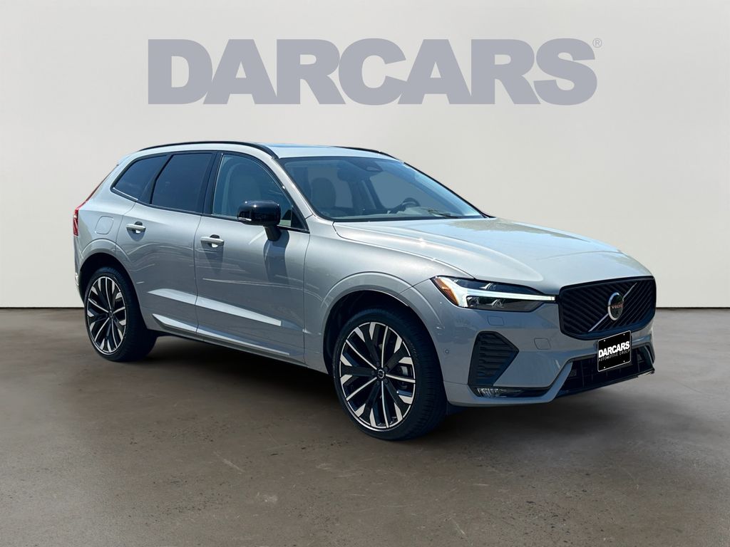Gray Metallic 2026 Volvo XC60 B5 Ultra AWD SUV / Crossover All-Wheel Drive Automatic