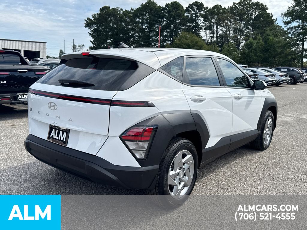 Used 2026 White Hyundai SE image 5