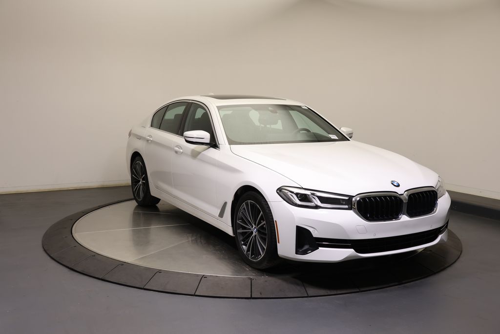 Thumbnail: 2023 BMW 5 Series - 7
