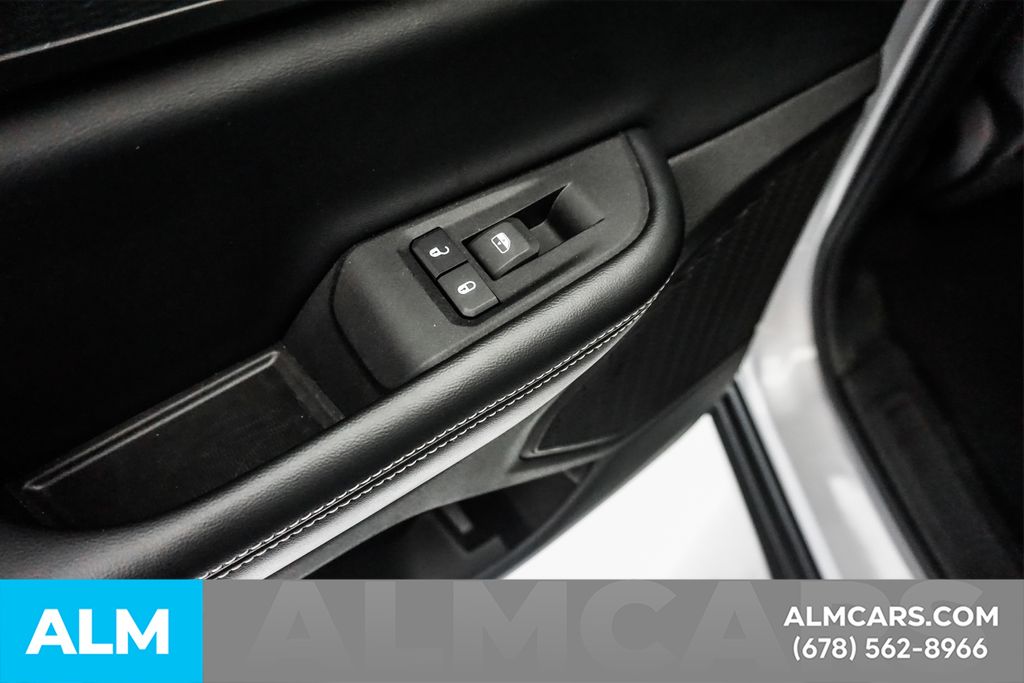 Used 2025 Silver Jeep Altitude image 56