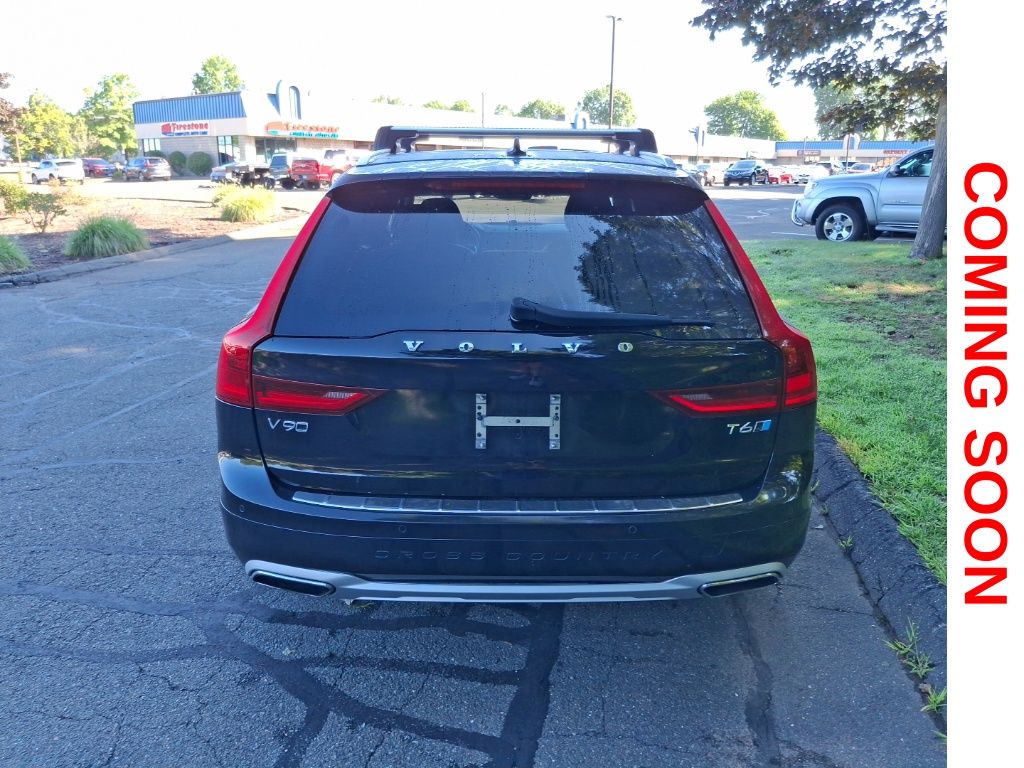 Used 2018 Volvo V90 Cross Country Wagon