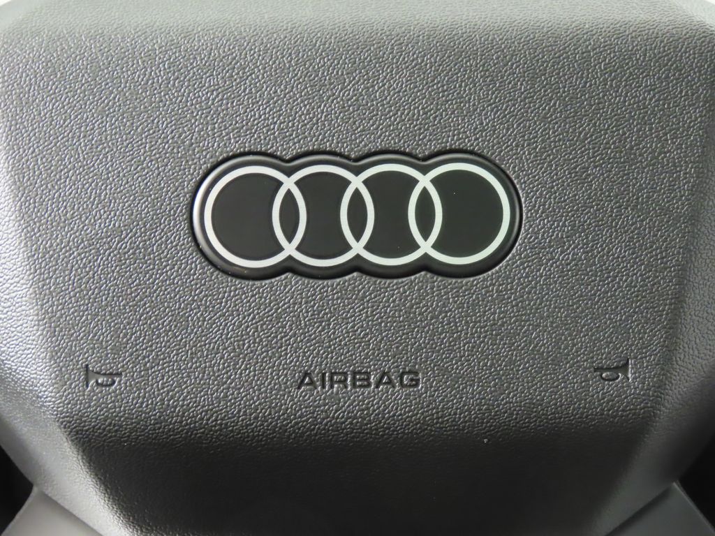 Thumbnail: 2023 Audi Q4 e-tron - 16