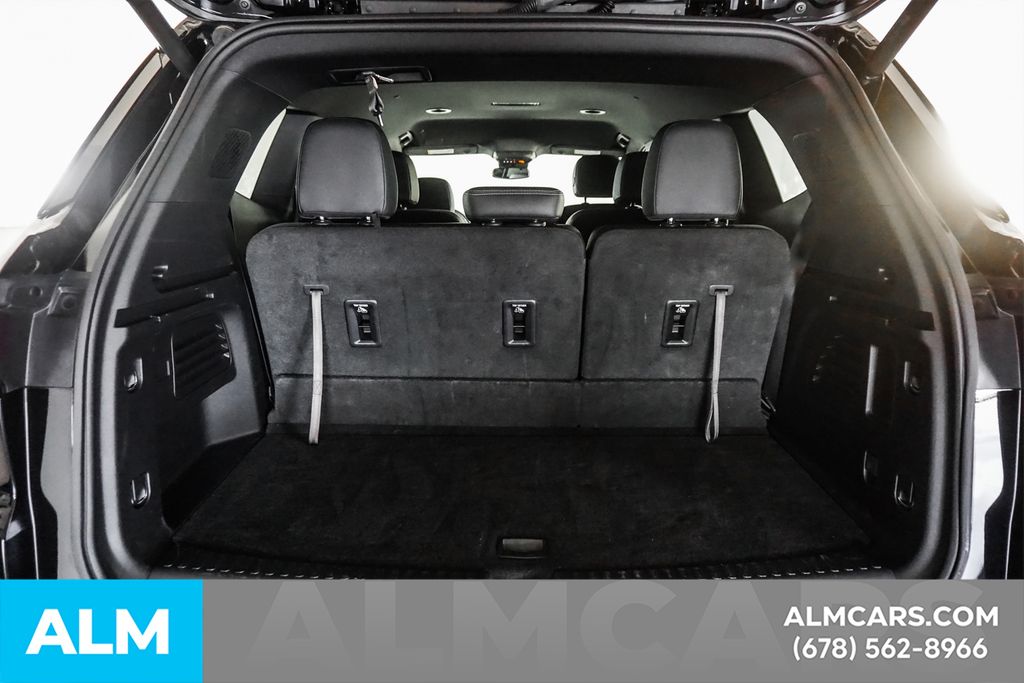 Used 2025 Black Buick Preferred image 22