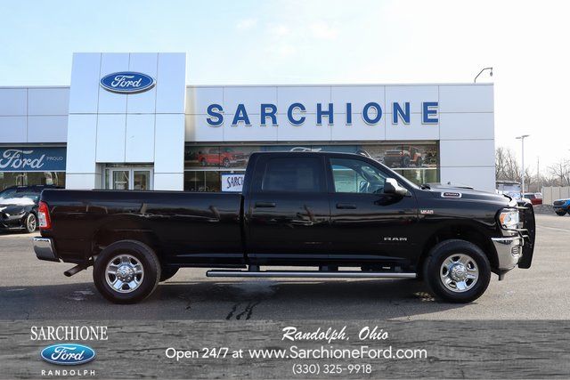 2022 RAM 3500 Tradesman Crew Cab LB 4WD