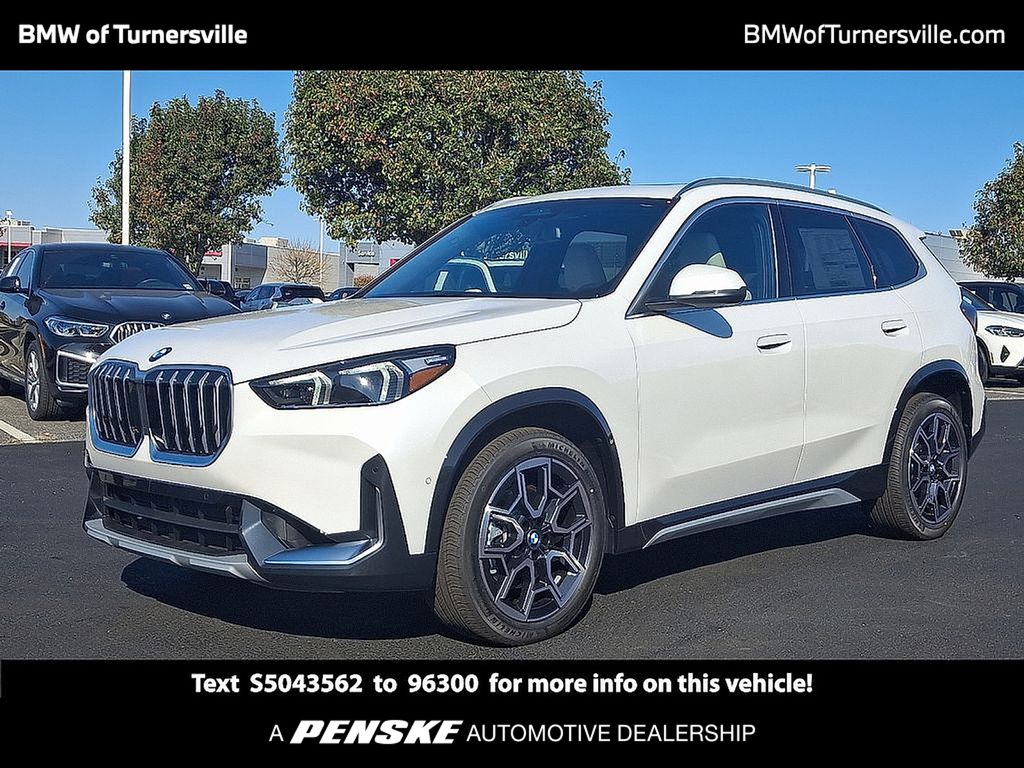 Thumbnail: 2025 BMW X1 - 1