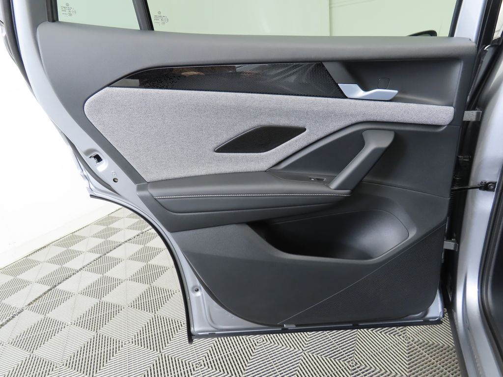 Thumbnail: 2026 Volkswagen Tiguan - 26