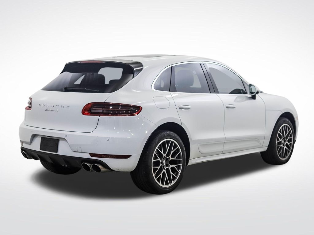 Thumbnail: 2018 Porsche Macan - 5