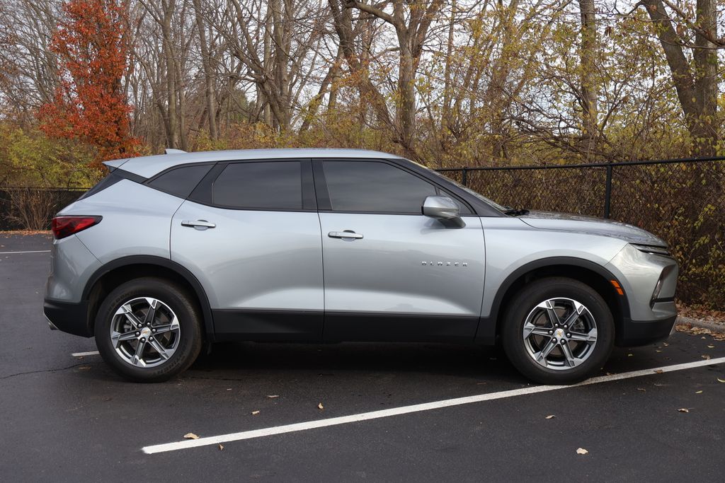 Thumbnail: 2024 Chevrolet Blazer - 11