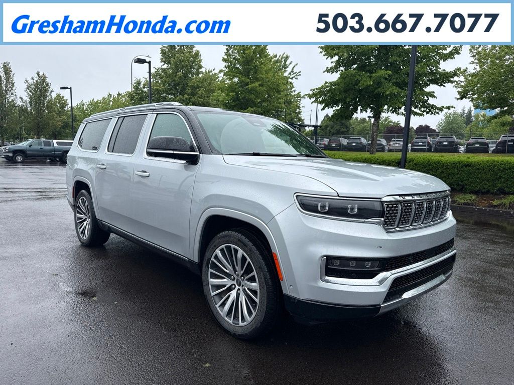2024 Jeep Grand Wagoneer L's photo