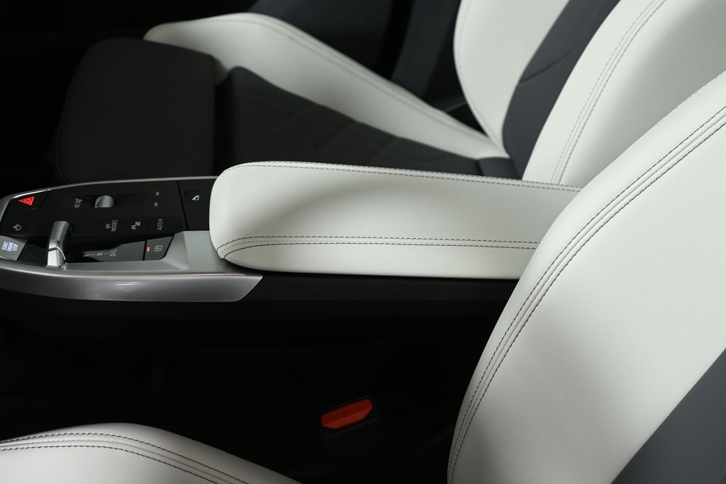 Thumbnail: 2026 BMW X1 - 25