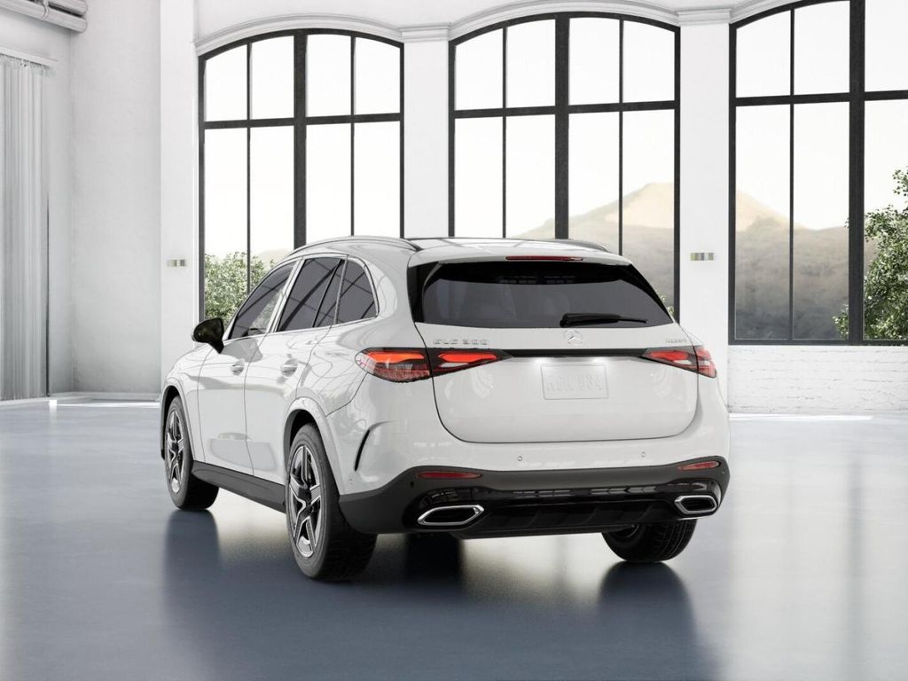 Thumbnail: 2026 Mercedes-Benz GLC - 27