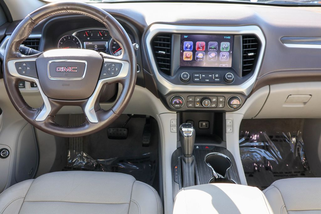 2018 GMC Acadia SLT-1 32