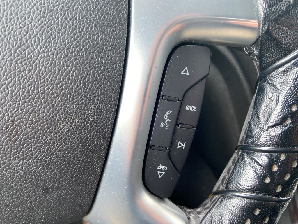 Thumbnail: 2017 Chevrolet Traverse - 16