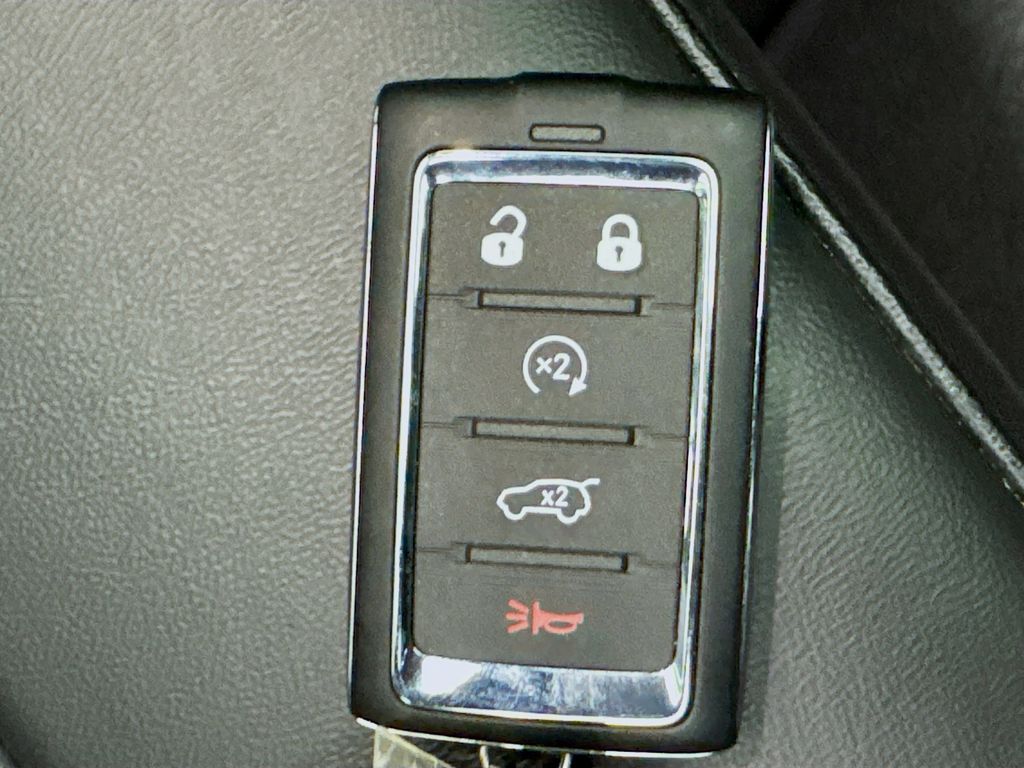 Used Car 2025 Jeep Grand Cherokee  Limited For Sale Under $40,000 In Austin, Texas