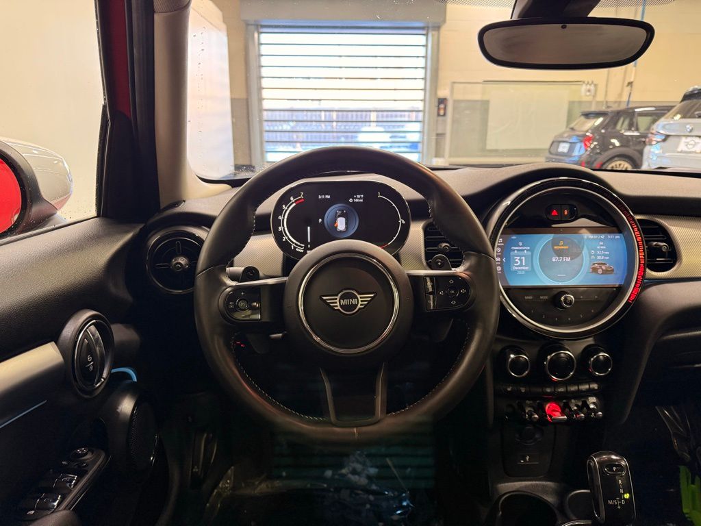 Thumbnail: 2023 MINI Cooper - 23