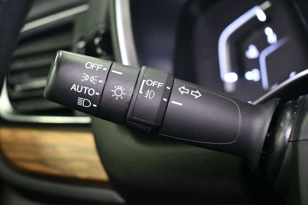 Thumbnail: 2020 Honda CR-V - 20