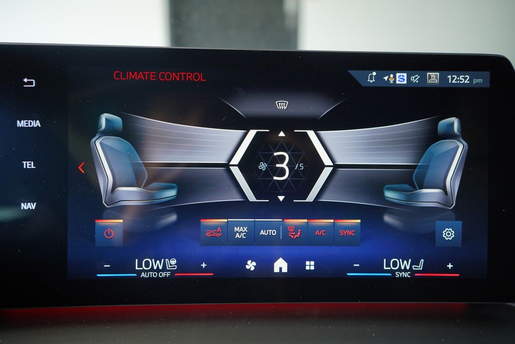 Thumbnail: 2026 BMW 2 Series - 18