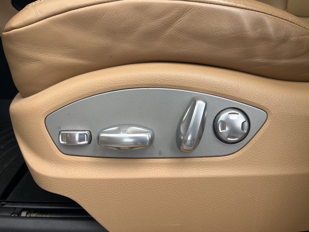 Thumbnail: 2017 Porsche Macan - 20