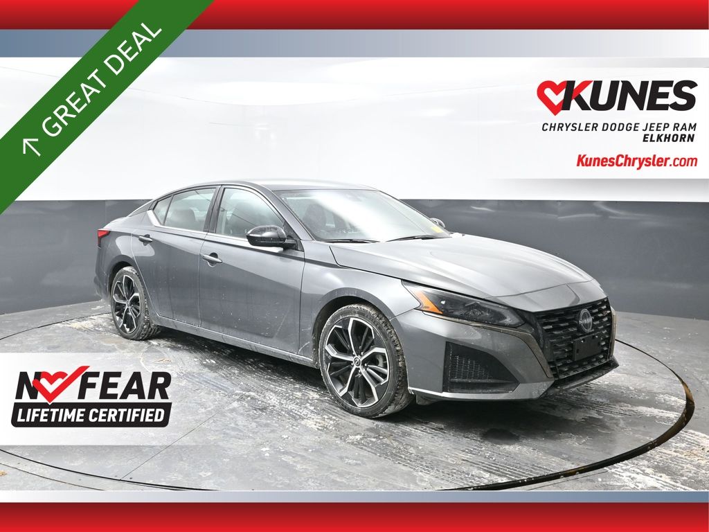 2024 Nissan Altima 2.5 SR FWD